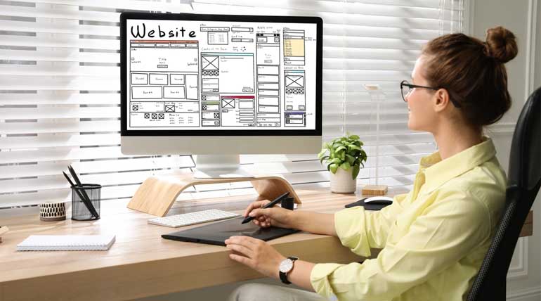 Pourquoi choisir un site web sur-mesure <br>pour votre entreprise ?